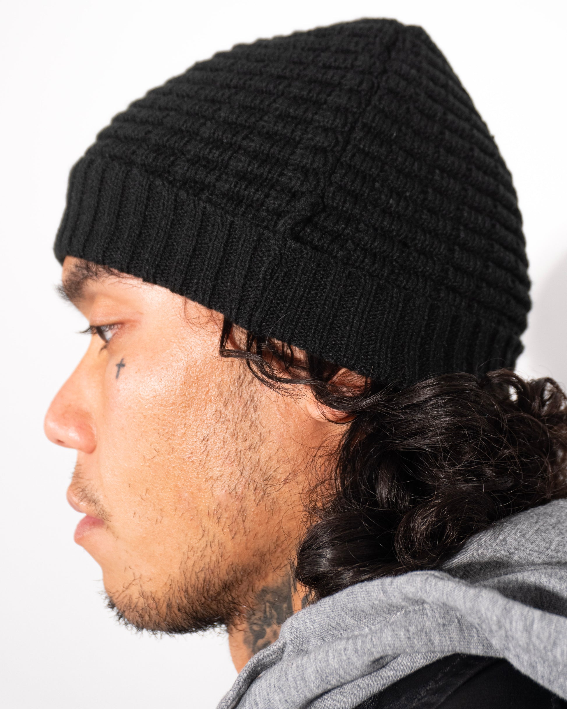Ribbed Beanie (Black)