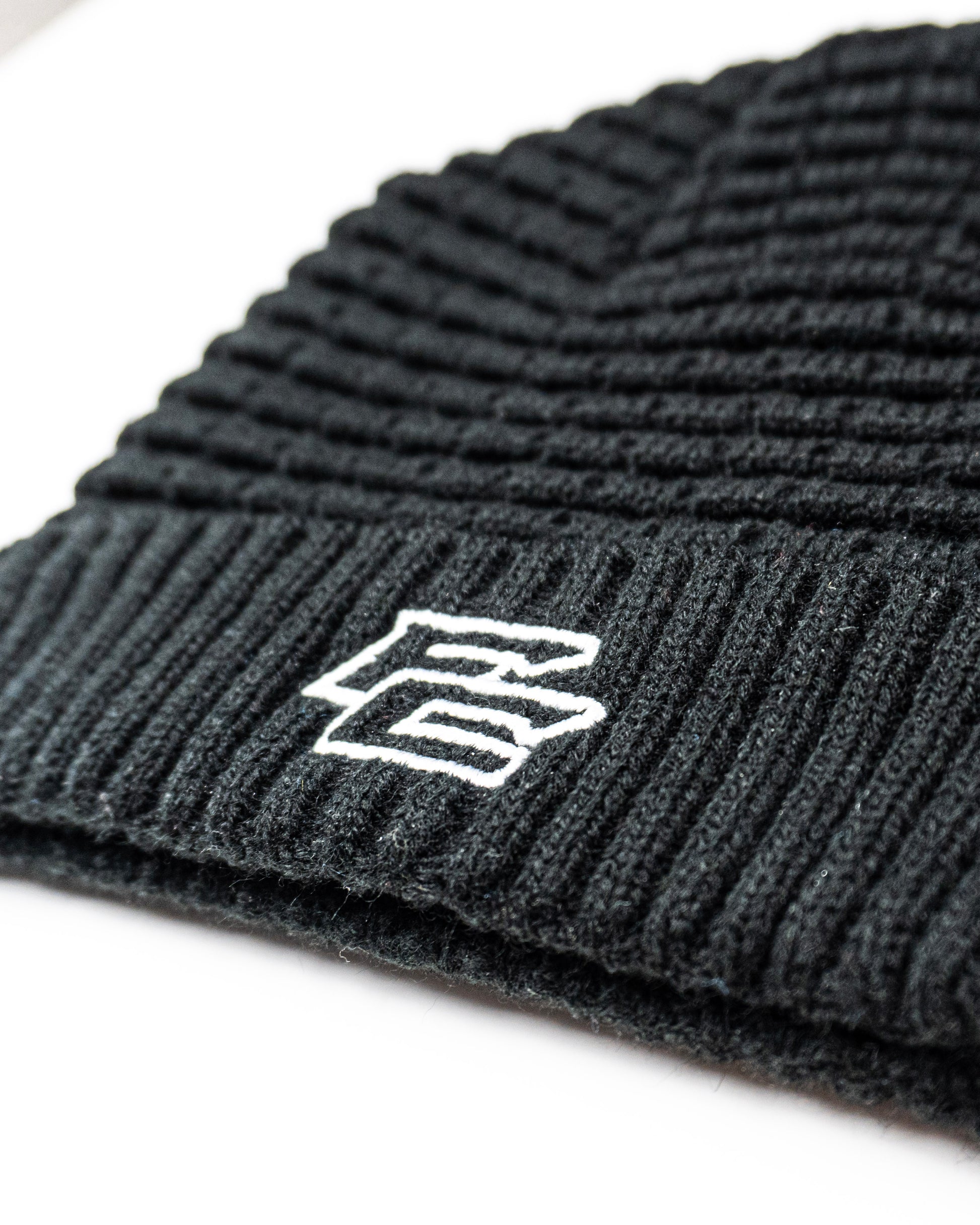 Ribbed Beanie (Black)