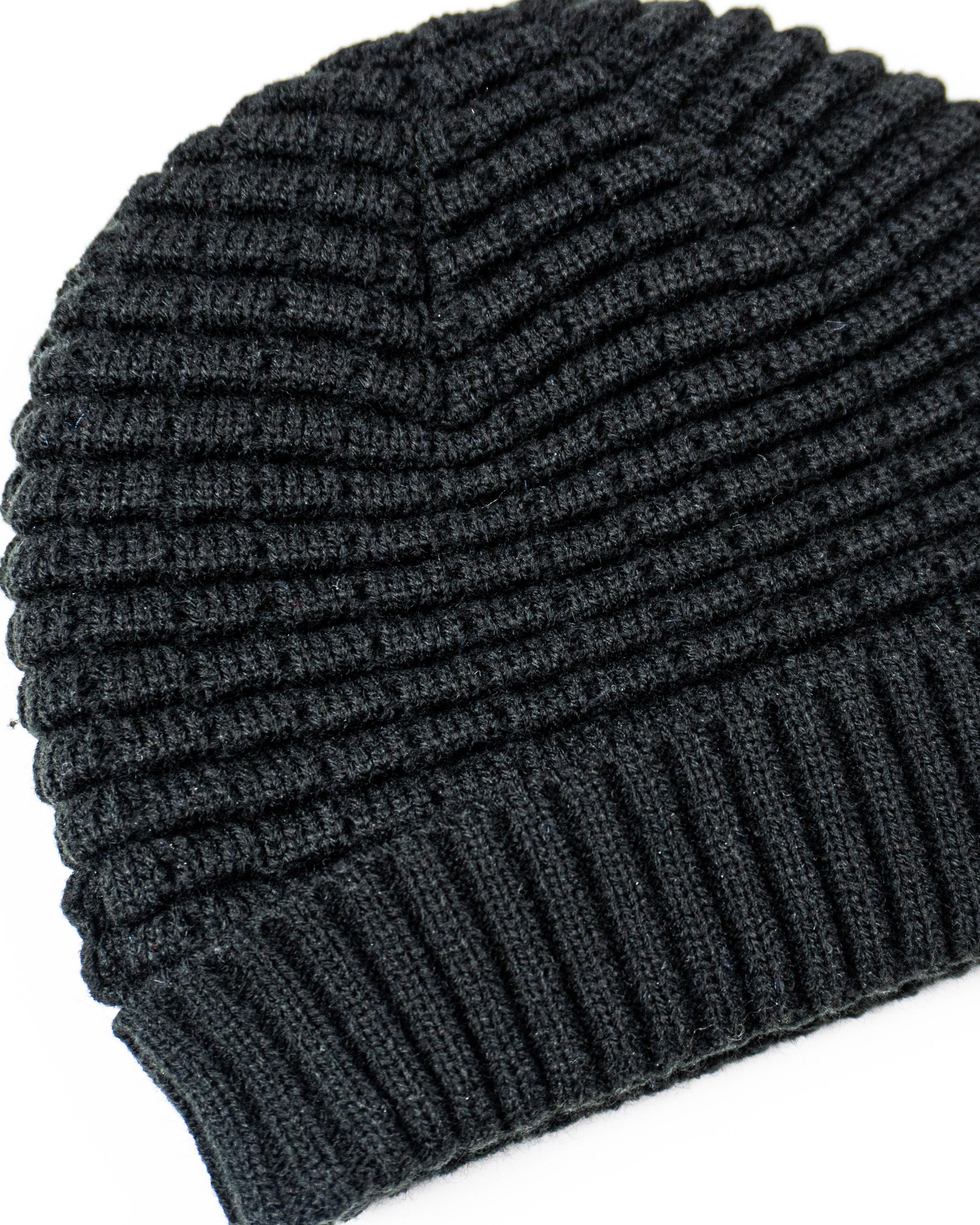 Ribbed Beanie (Black)